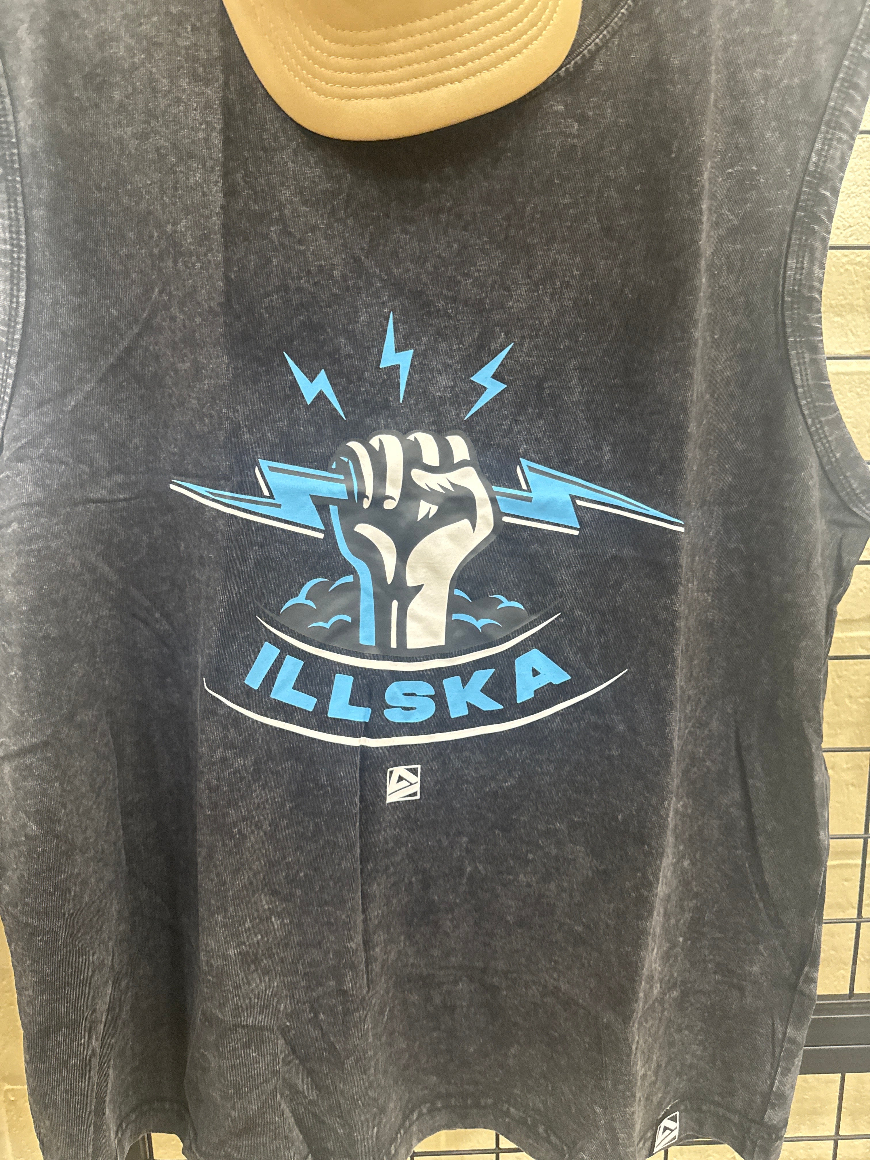 Lightning muscle tee