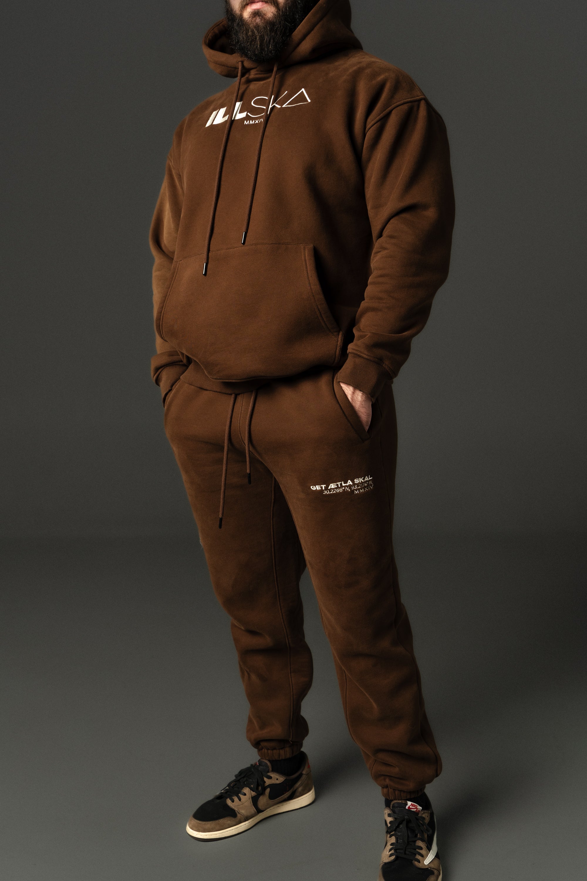 ILLSKA MOCHA HOODIE